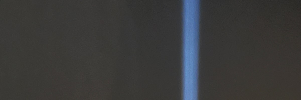 Beam of Light to Remember the Hostages, Jerusalem 08 November, 2023 ©2023 Michael Dickel