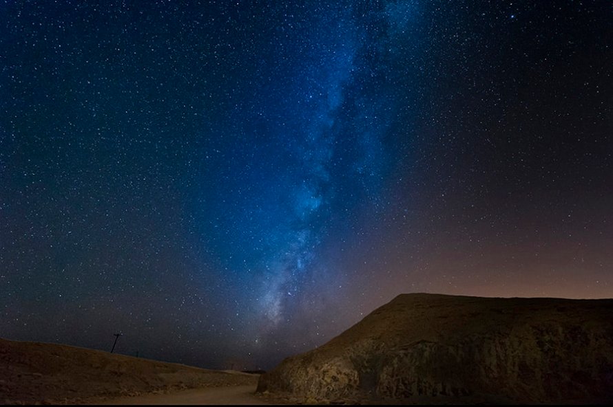 Night sky at Ramon Crater, Southern Israel (Source: Ido Lempert)